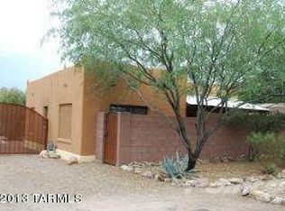 620 N Columbus Blvd, Tucson, AZ 85711