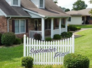 4008 N Christopher Ct, Huntingburg, IN 47542