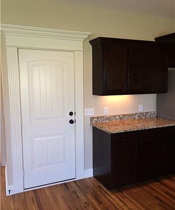 2nd image of 5205 Honeybee Dr