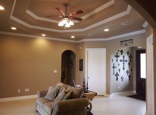 5215 Gratis Ln, Orange, TX 77632