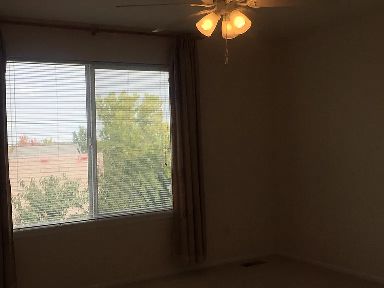 923 Grays Peak Dr — Photo 30