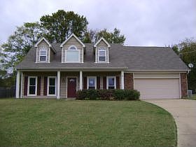 1st image of 215 Country Place Dr
