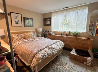 159 Concord Ave APT 1A, Cambridge, MA 02138