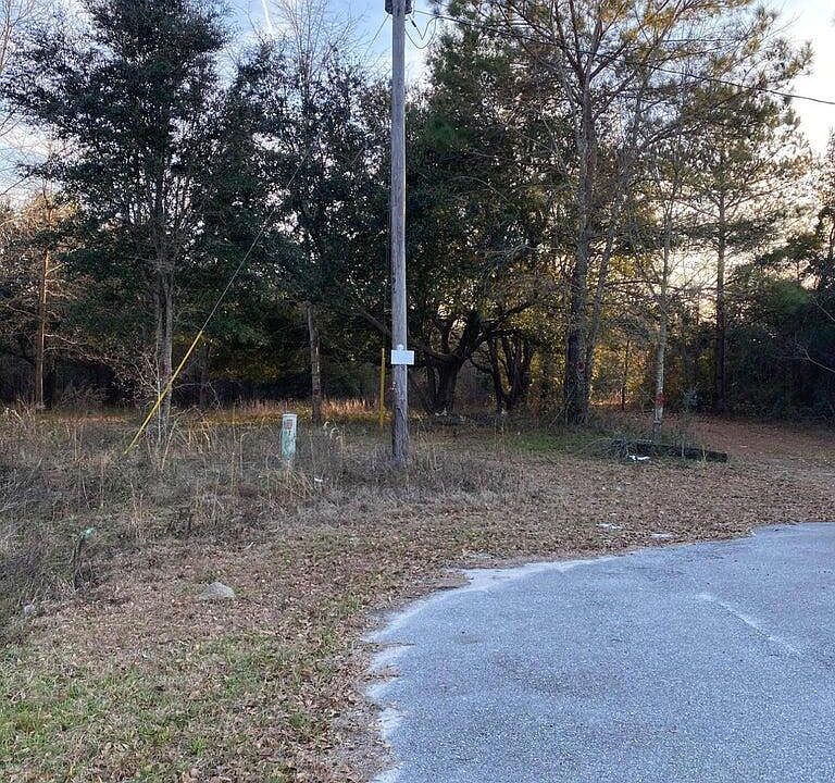 2nd image of 189 Sabrina Ln