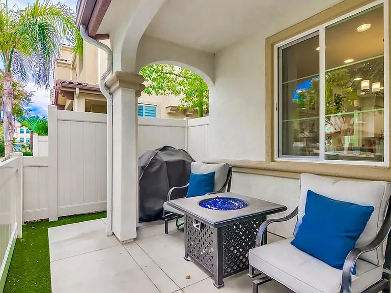 1423 Shearwater St #2 — Photo 35