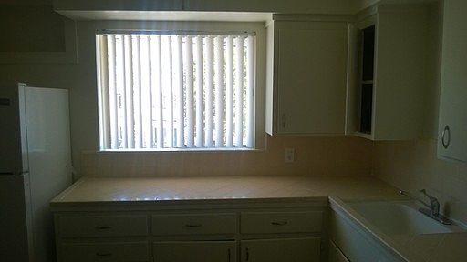 5th image of 3101 Truax Ct APT 14