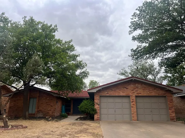 1103 Jefferson St, Plainview, TX 79072