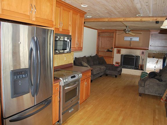 5th image of 8449 Northview Dr
