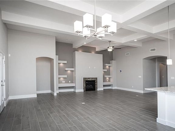 3rd image of 2194 Enchanted Summit Dr