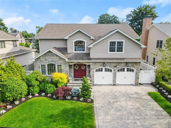 3424 Silverton Avenue, Wantagh, NY 11793