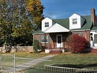 1st image of 1311 Forest Lawn Dr