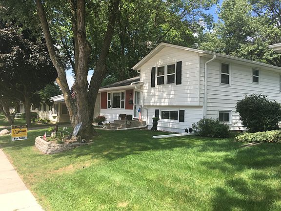 Near Wilkins Elemen.