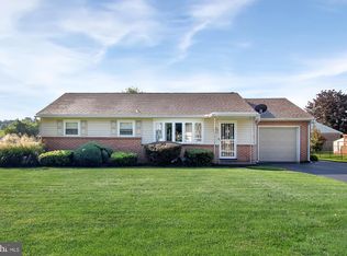 980 N Sharon Ave, Red Lion, PA