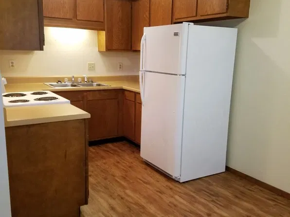Delta Villa Apartments, 201 Main Delta St #2, Chaffee, MO 63740