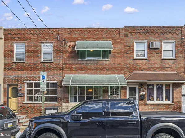 1125 Moore St, Philadelphia, PA 19148