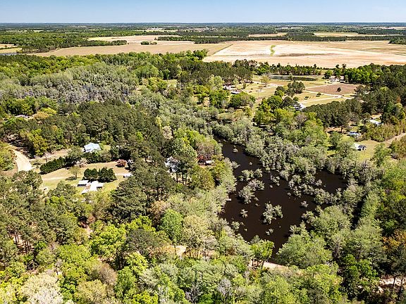4th image of 110 Largemouth Dr