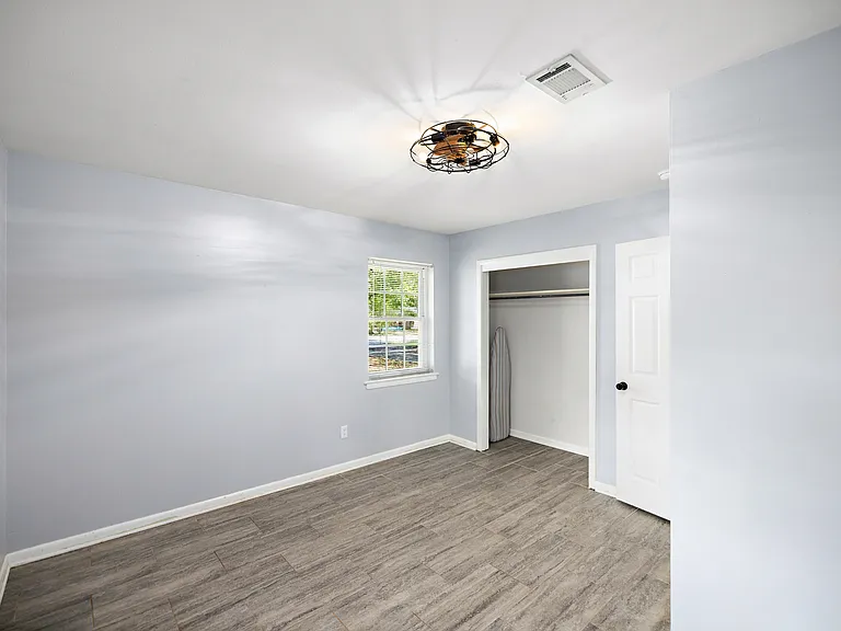 328 Plymouth Ave — Photo 26