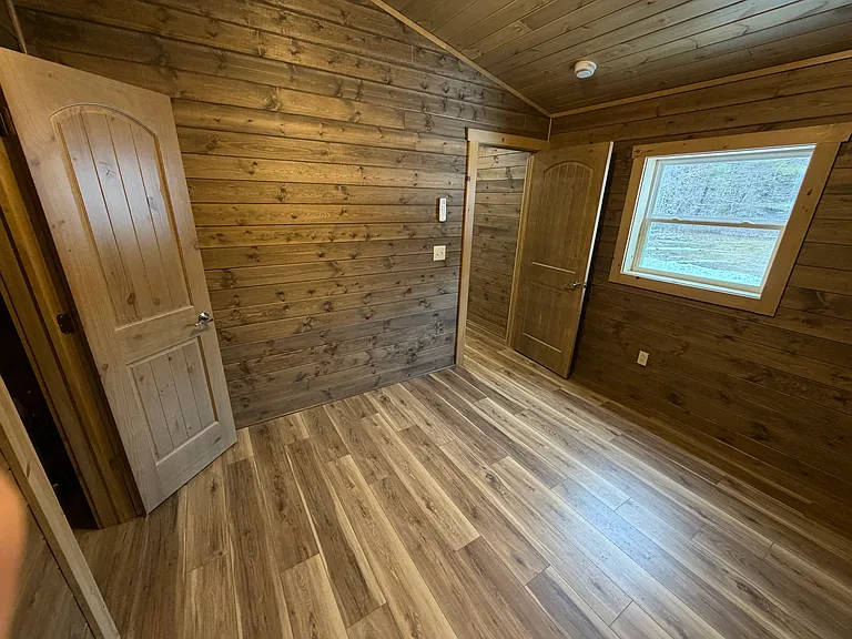 27 Fairview Ave #A — Photo 8