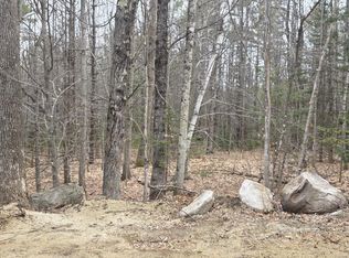 6-2 Maple Ridge Rd, Harrison, ME 04040