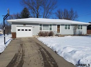 2918 Kendel Dr, Ashland, NE 68003