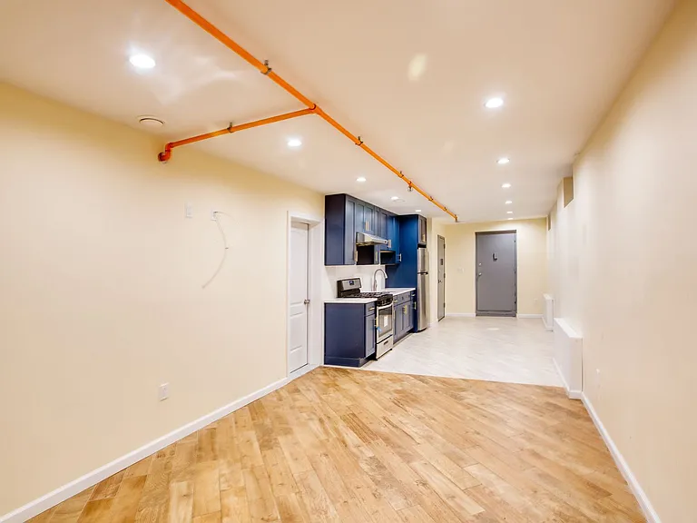 247 Willow St — Photo 14