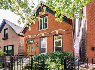 2351 W Moffat St, Chicago, IL 60647