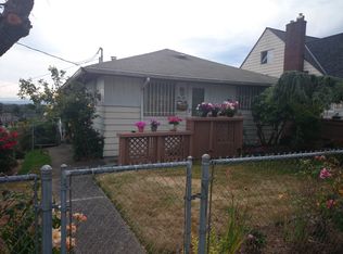 5900 34th Ave SW, Seattle, WA 98126