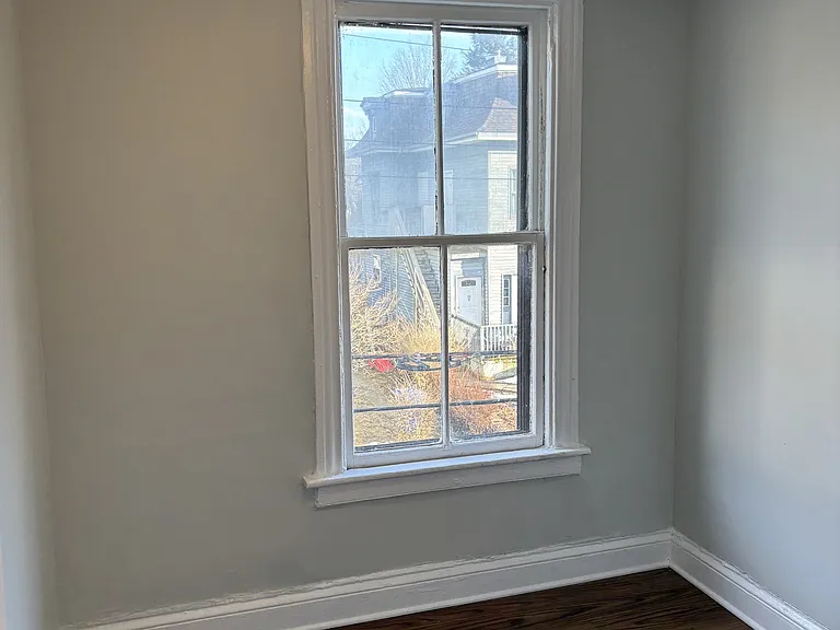 32 Spaulding St — Photo 3