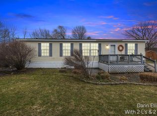 280 W Scarlet Oak Dr, Coopersville, MI 49404