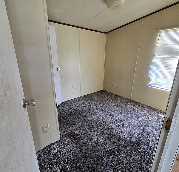 2502 Cattail Cir #33 — Photo 10