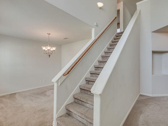 5th image of 9625 Canyon Park Ln