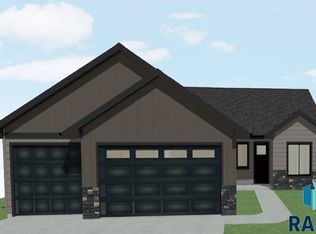 901 E Wayne Pl, Tea, SD 57064