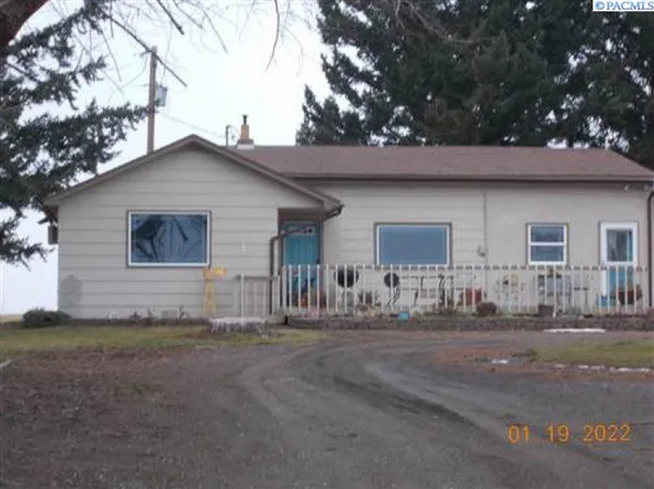 790 Fir Rd, Eltopia, WA 99330