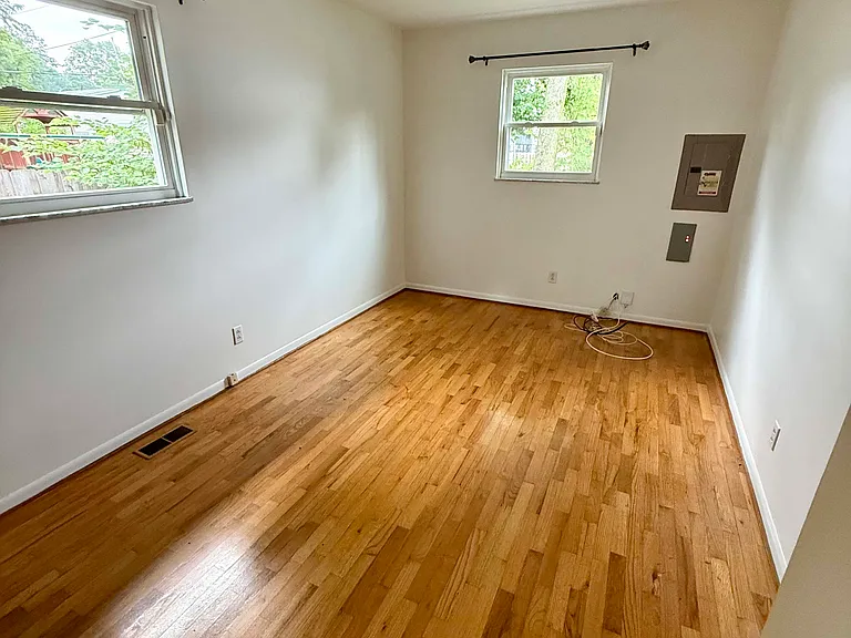 6031 Carrollton Ave — Photo 26