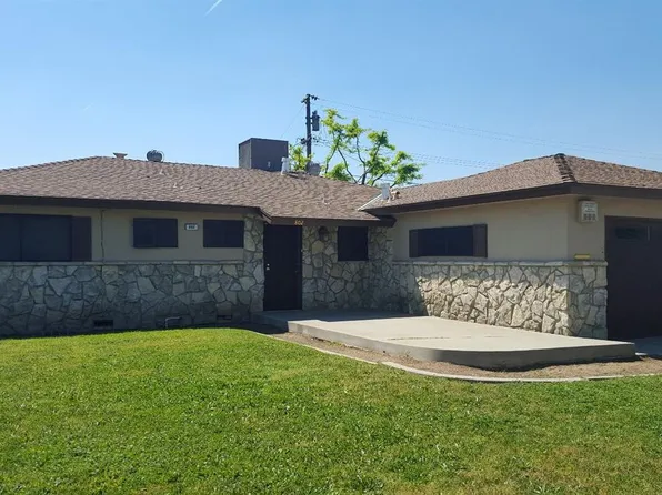 802 W Fairmont Ave, Clovis, CA 93612