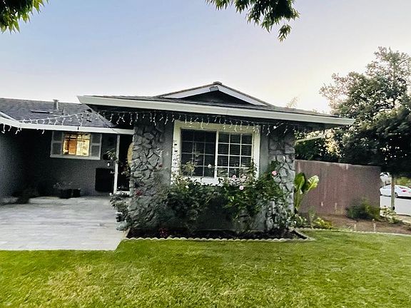 2nd image of 3109 Millbrook Dr