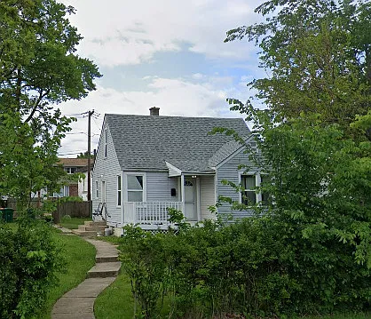 1320 Kinsey Ave