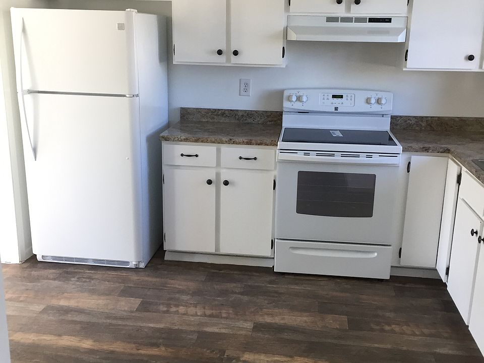 Kitchen W/ New Appliances