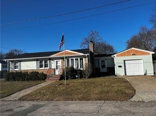 15 Taylor St, North Providence, RI 02911