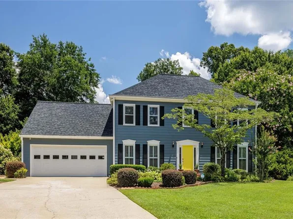 1140 Mitsy Forest Dr NE, Marietta, GA 30068
