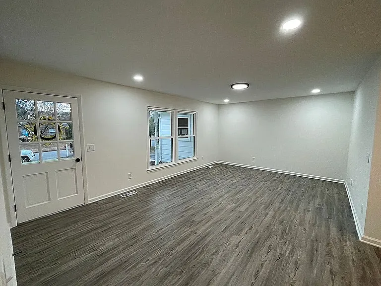 100 Killington Dr — Photo 4
