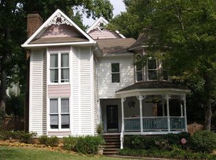 609 Bennington Pl, Charlotte, NC 28211