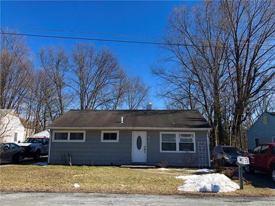 38 Madelaine Ter, Middletown, NY, 10940