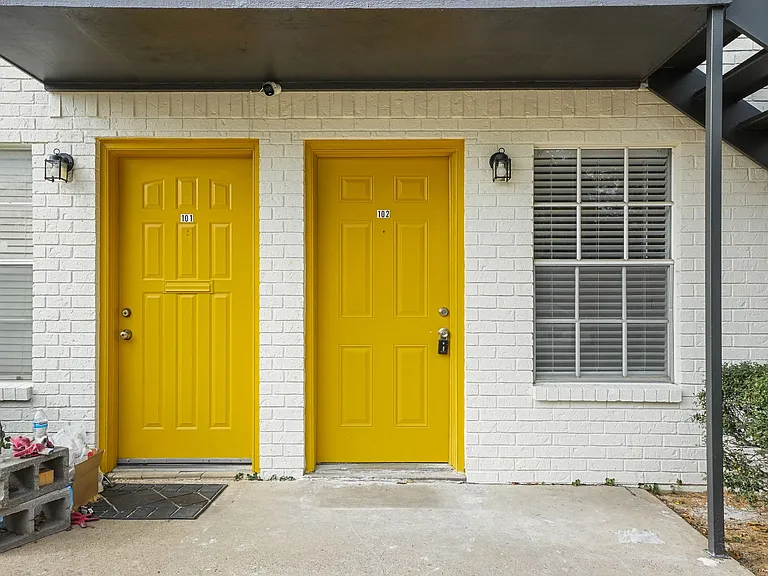 1105-1107 Uta Blvd — Photo 15