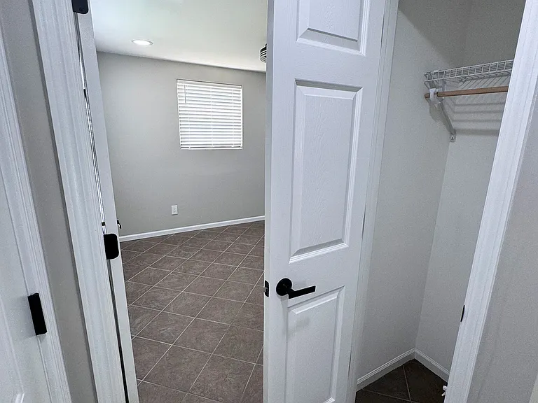 6145 Lake Rd W #3 — Photo 17
