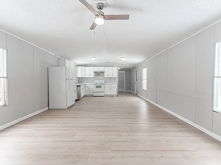 13394 Bobwhite Ct — Photo 4