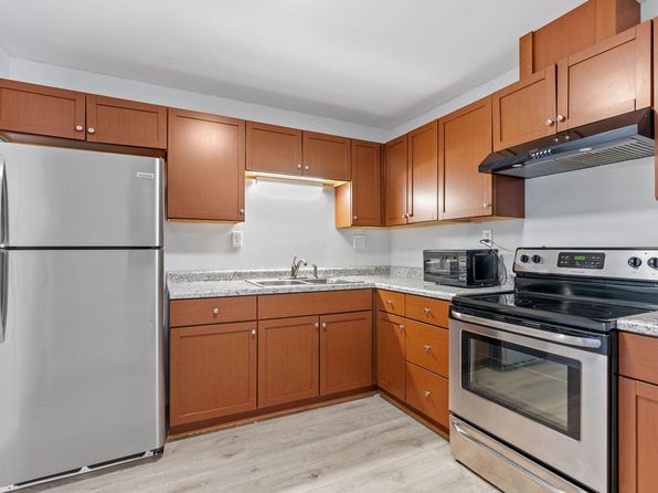 555-565 N Kent St #101