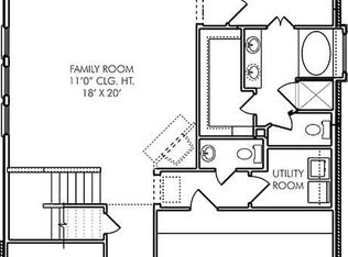 635 Woodhaven Lakes Dr, La Marque, TX 77568