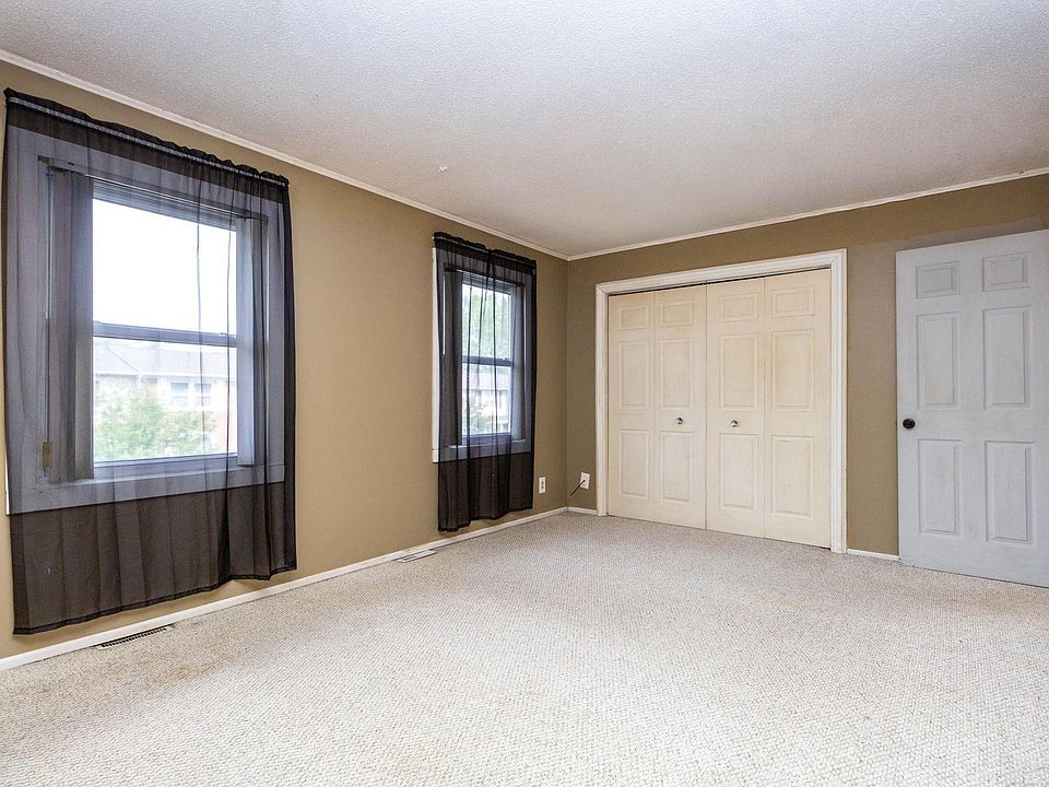 13281 Lake Point Blvd, photo 15