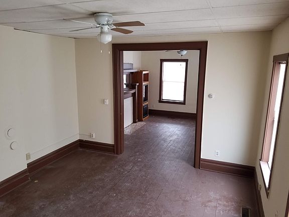 5th image of 1297 W Broad St